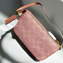 Coach shoulder bag 18”