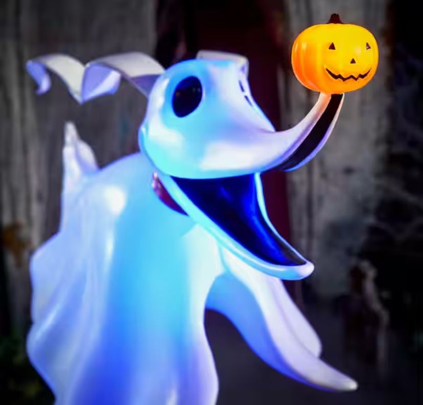 Zero 4.5 ft. LED Animatronic / Nightmare Before Christmas