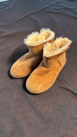 Costco Sheepskin Boots Kids Size 3
