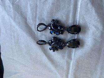 Black Drop Earrings 2.5” long