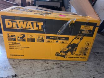 DEWALT 21 in. 196cc COMMERCIAL Engine 3-in-1 Gas RWD Self-Propelle