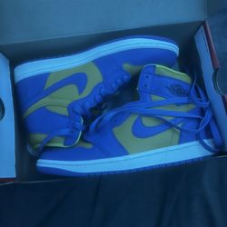 Air Jordan 1 Retro High OG 'Reverse Laney' 