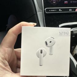 Brand New AirPods Pro 4 With Noise Cancellation 