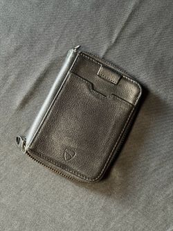 Vaultskin NOTTING HILL Thin Slim Minimalist Black Leather Zipper RFID Mens Wallet Cardholder