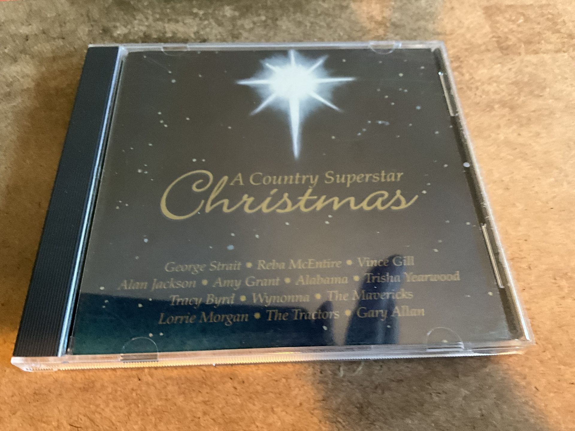A COUNTRY SUPERSTAR CHRISTMAS - CD 1997 - 14 TRACKS -   $3