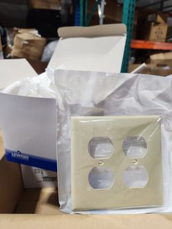 Leviton - Electrical Switch - 2 Gang 2 Dup Midway Wall Plate Ivory - Thermoplastic Nylon - Ivory

