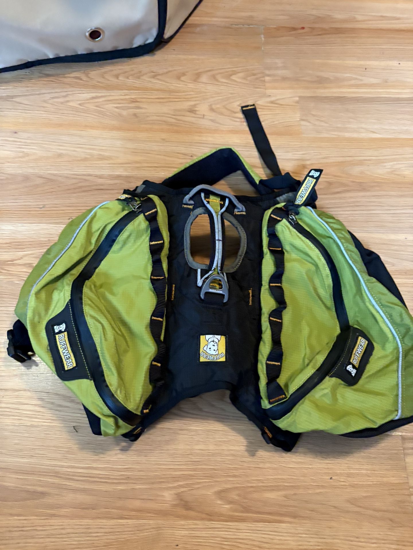 Dog Harness With Two Side Bags