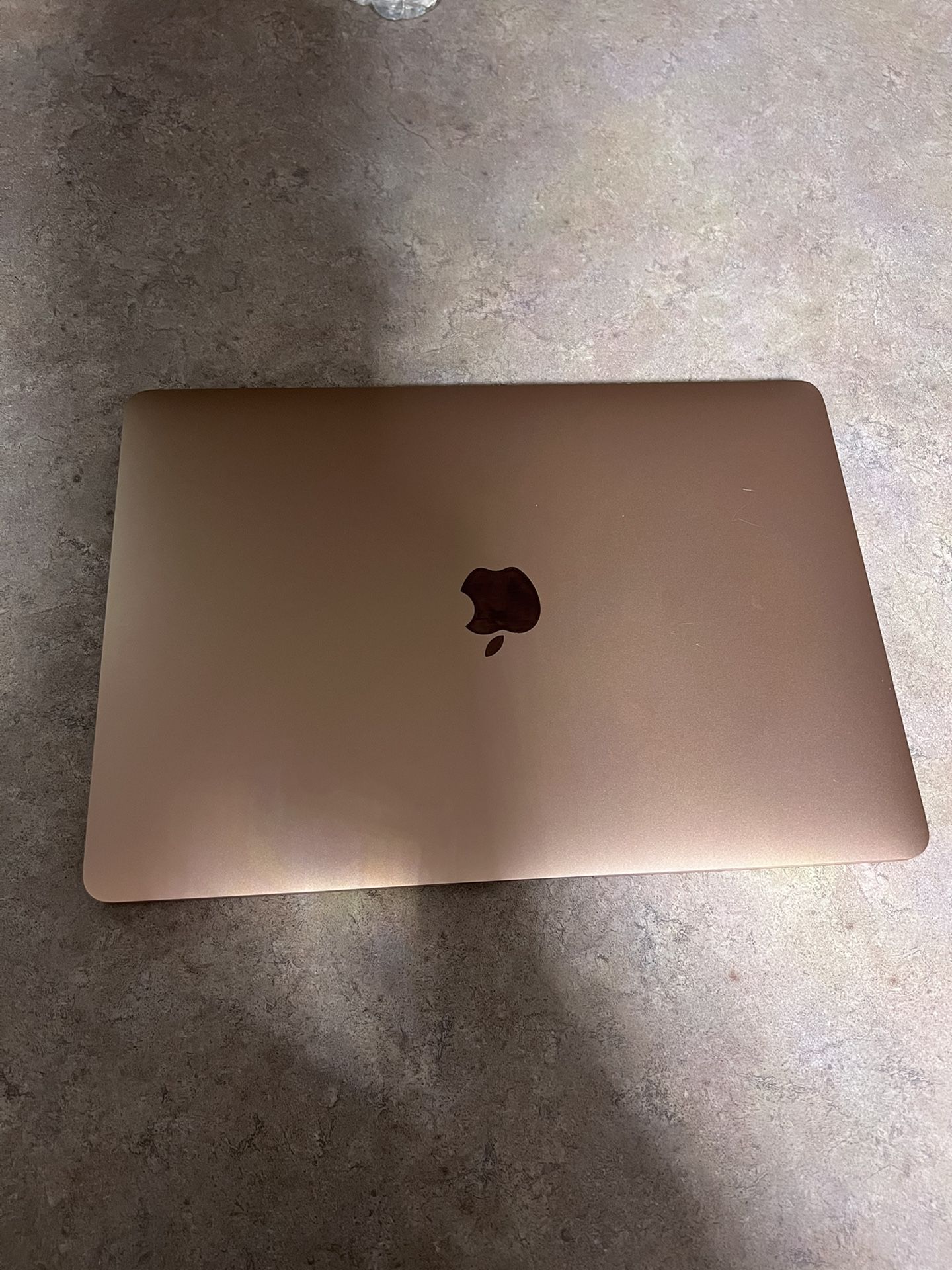 Apple Macbook air 