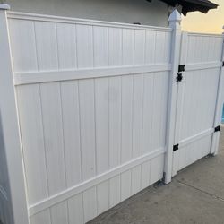 White vinyl Fencing (make Offer)