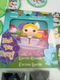 Disneyland pins new bundle deal 50$all