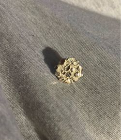 1 10k Gold Nugget Earring 1.7g