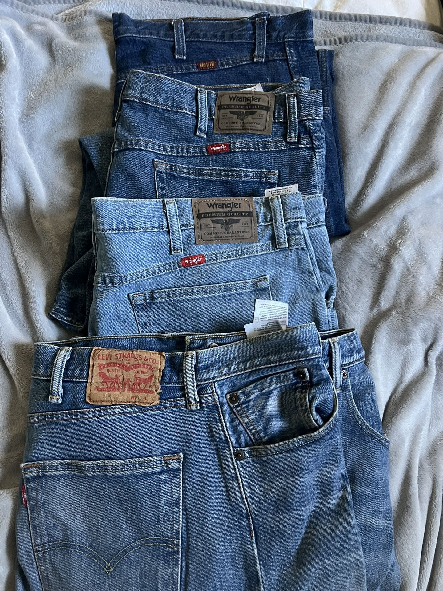 4-38x30 Men’s jeans