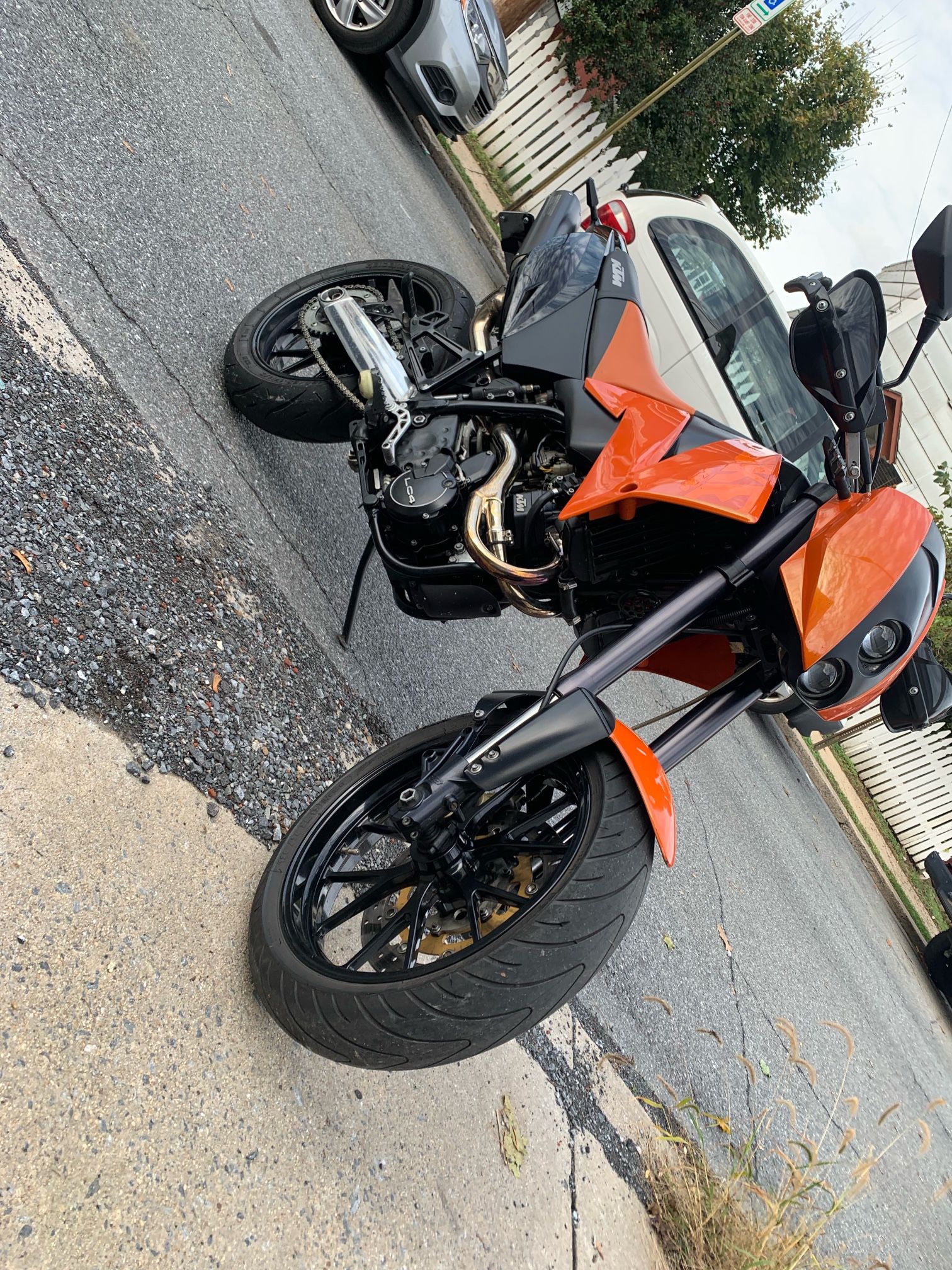 Selling my supermoto 2002 KTM Duke II LC4. Engine size 640.The bike is in great condition and is ready to ride. The bike has been meticulously maintai