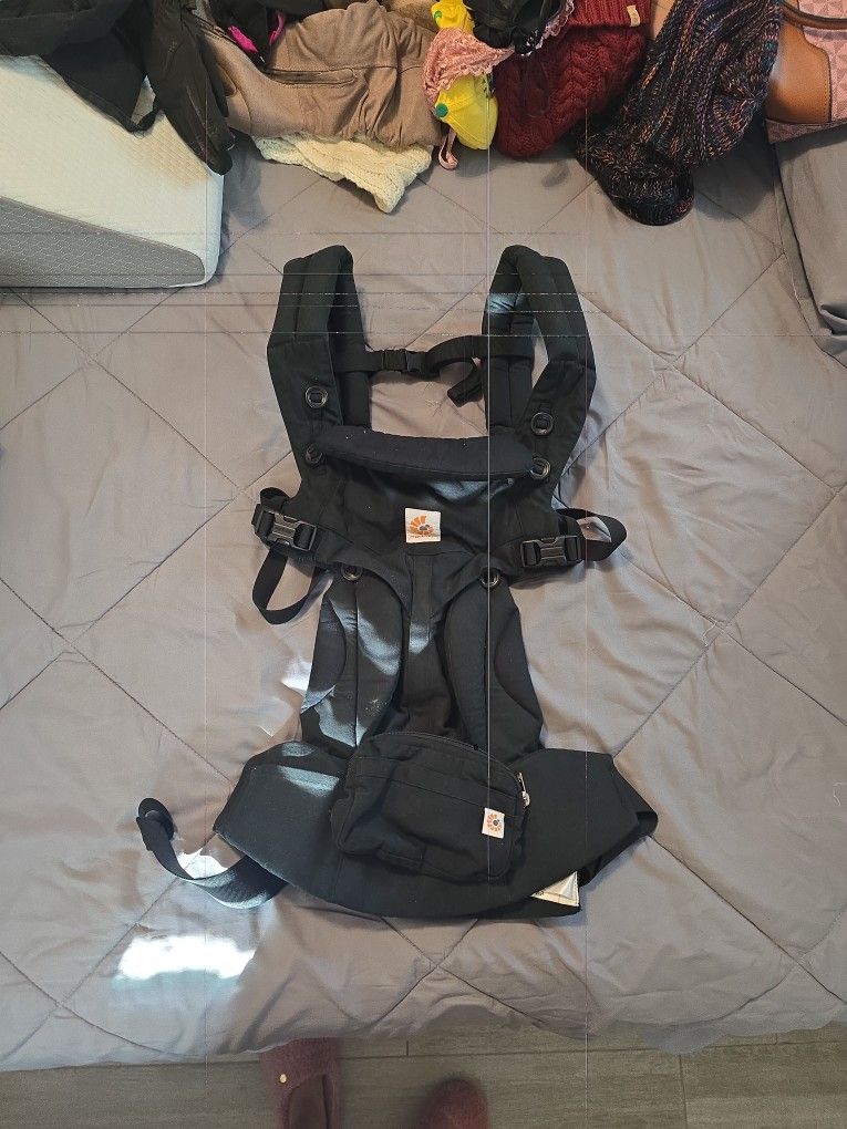 Ergobaby Baby Carrier