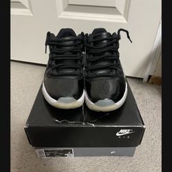 VNDS JORDAN 11 LOW 72-10 SIZE 9.5