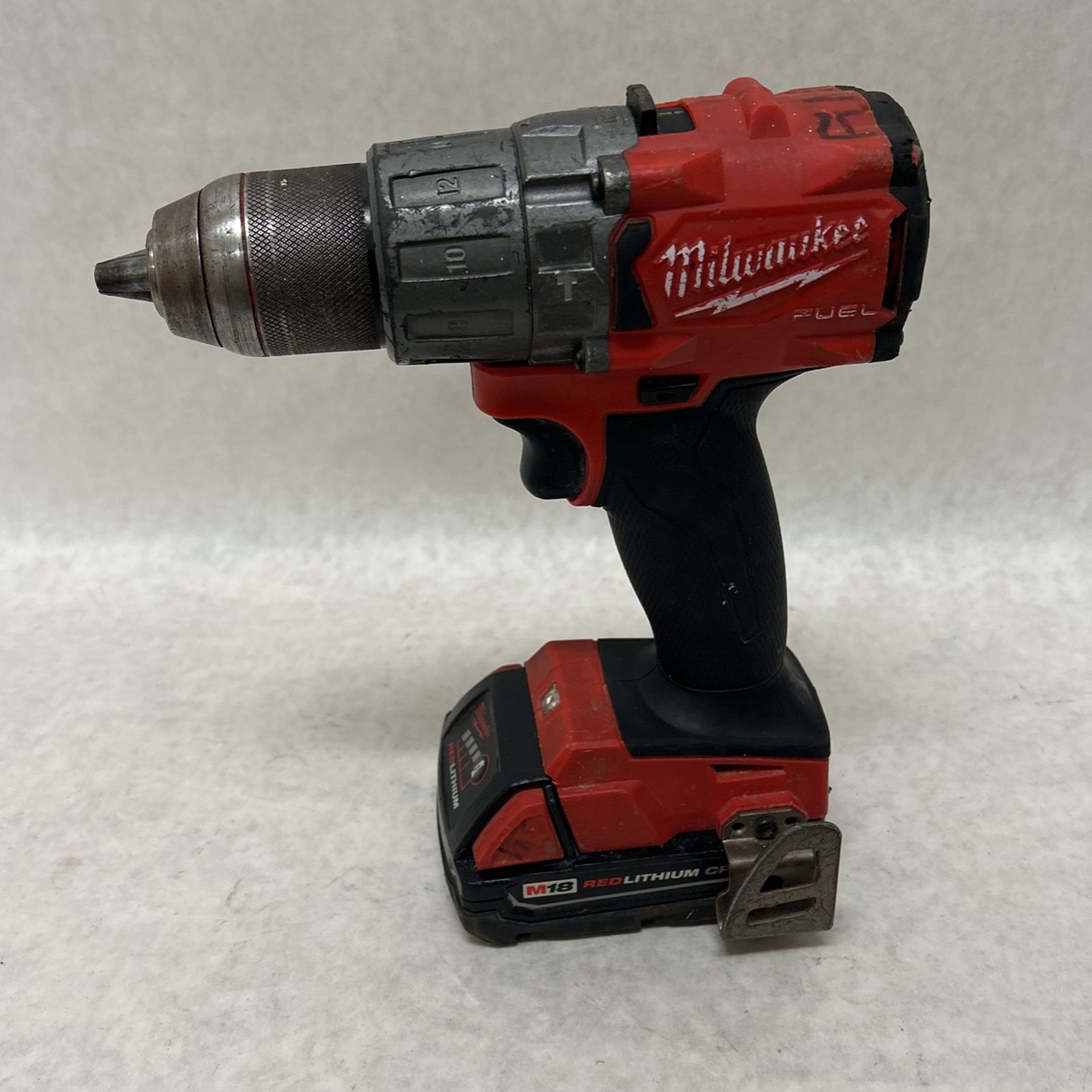 Milwaukee fuel brushless half-inch hammer drill driver with CP 2.0 battery