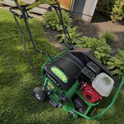 Ryan Lawnaire V Core Aerator