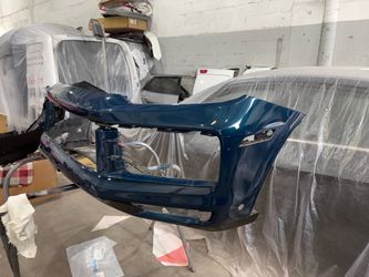 2023 Porsche Cayanne front bumper
