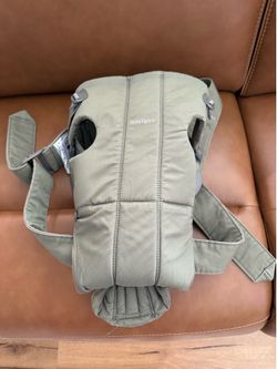 Baby Bjorn Carrier