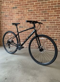 NEW 2025 SMALL MARIN PRESIDIO 1 BLACK URBAN CITY FITNESS HYBRID BIKE 