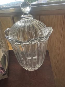 Alexandria Apothecary Jar w/Lif