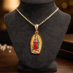 Gold Plated/ Oro Laminado  High Quality/Alta Calidad 