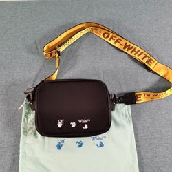 OFF-White 20ss logo crossbody bag
