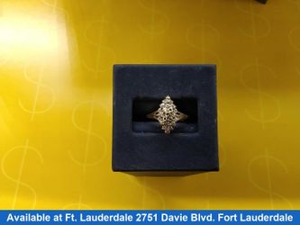 Women's Ring - Yellow Gold 10k (.417) 2.7 grams Size 8