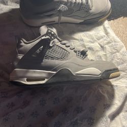 Jordan 4 Cool Grey