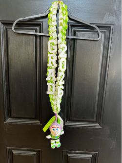 Graduation leis