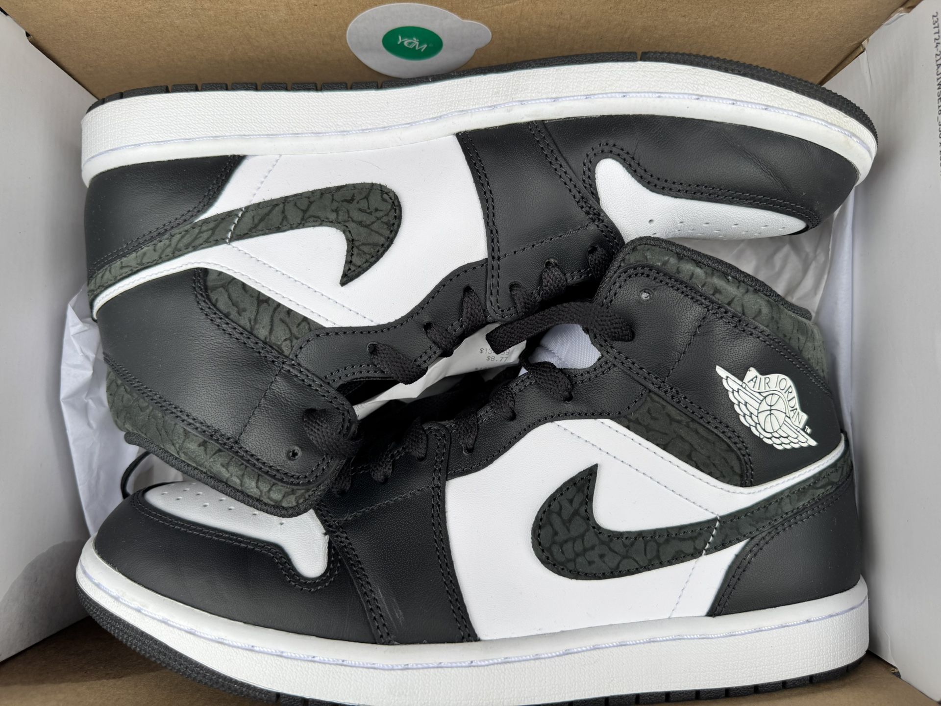 Men’s Air Jordan 1 Mid Size 10.5 Never Worn!