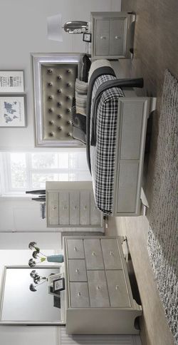 Lyssa Champagne LED Panel Bedroom Set | B4300