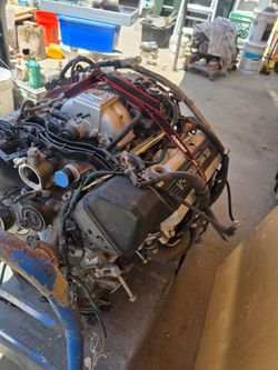 L. Engine V8 Swap