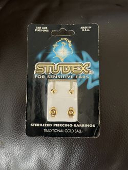 STERILIZED PIERCING EARRINGS