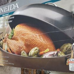 Oneida Large Covered Roaster Has Some Rust Spots On Inside Bottom As Shown 