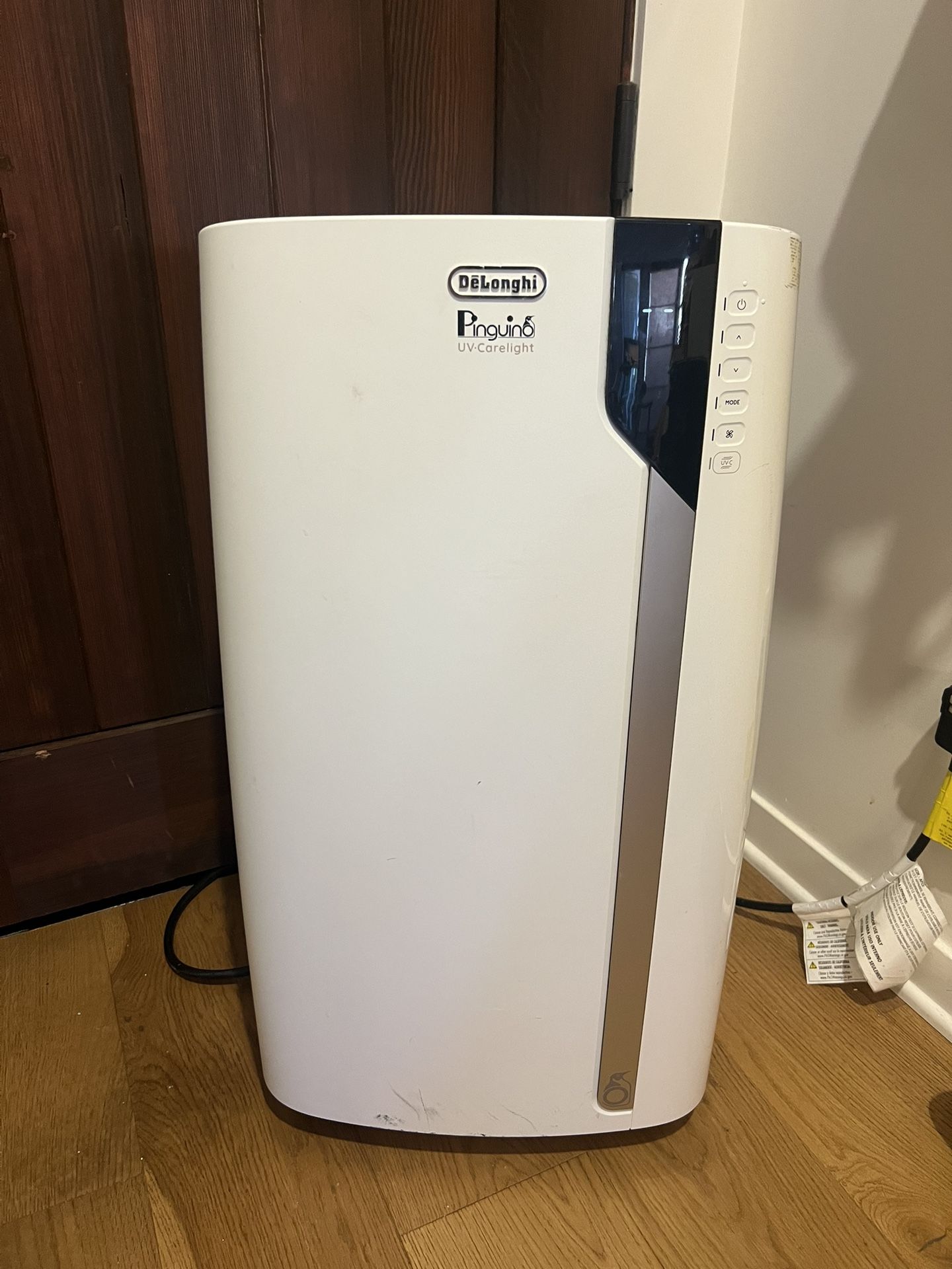 Delonghi Portable A/C 3 In 1 Unit