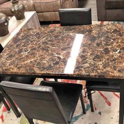 Tempe Dining Set $10 Down Payment And Financing Available