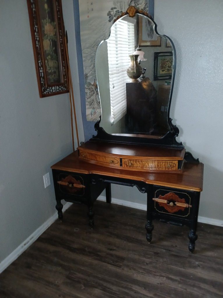 Antique Vanity Dressing Table Dresser With Mirror