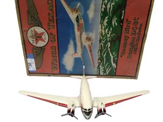 Ertl Collectibles Wings Of Texaco Gooney Bird Douglas Dc-3c Model White Other Collectible