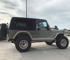 Price$12OO Jeep Wrangler LJ Unlimited 2004