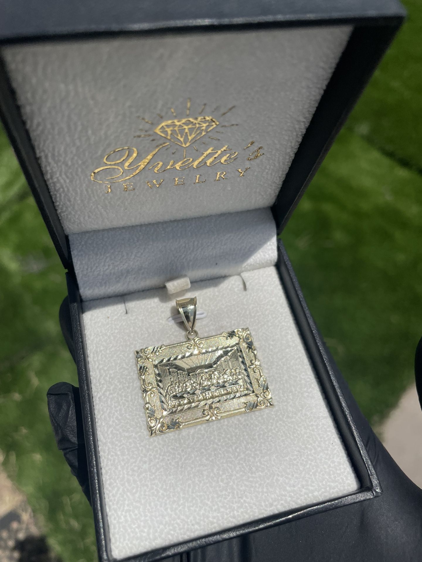 10k Gold Last Supper Pendant