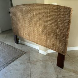 King Size Wicker Head Board 
