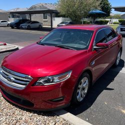 Ford Taurus 