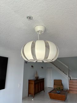 Ceiling light