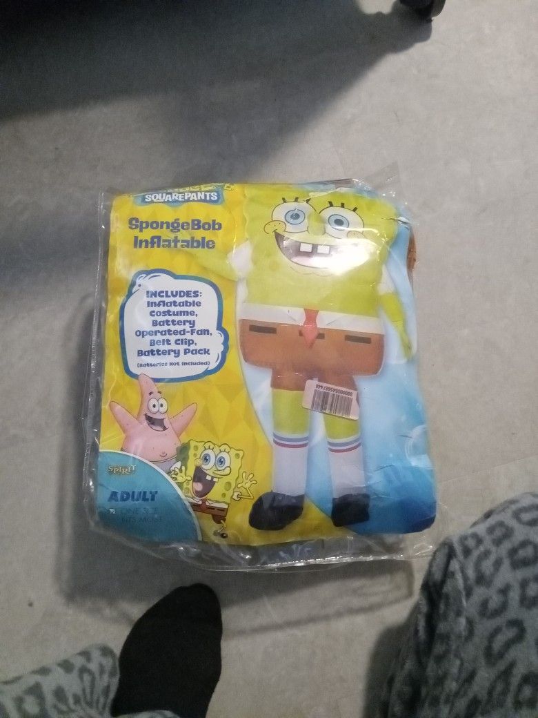 Adult SpongeBob Costume