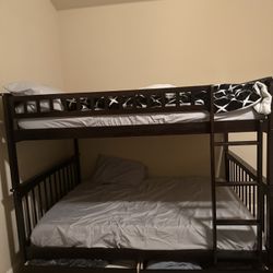 Full Size Bunk Bed With New Mattress 