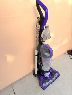 Dirt Devil Endura Pro Upright Vacuum Cleaner – Works Great