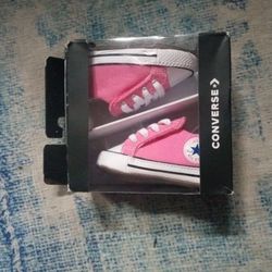 Little Girl Converse