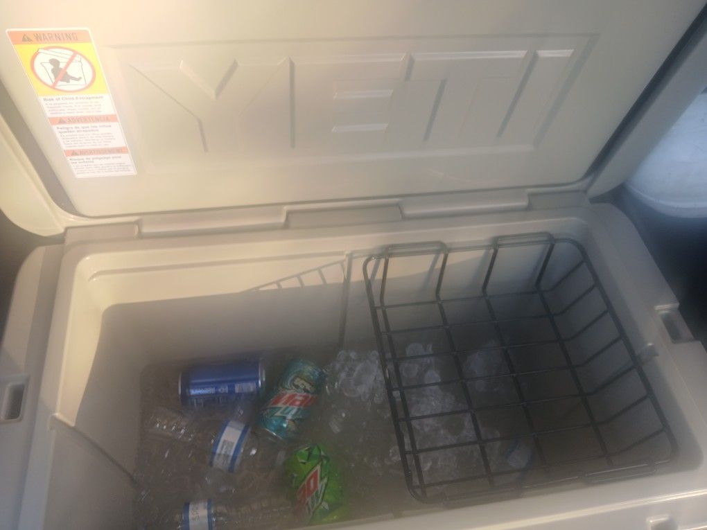 It's a yeti cooler 65