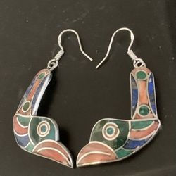 Rare Vintage  Green Turquoise Orange Coral Blue Lapis Lazuli  Colorful Multi Stone  Inlay  950 Solid Sterling Silver Toucan Bird Dangle Earrings 